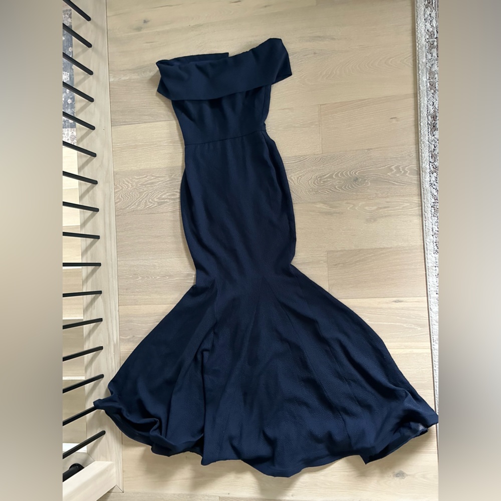 Nicole Bakti hourglass navy gown